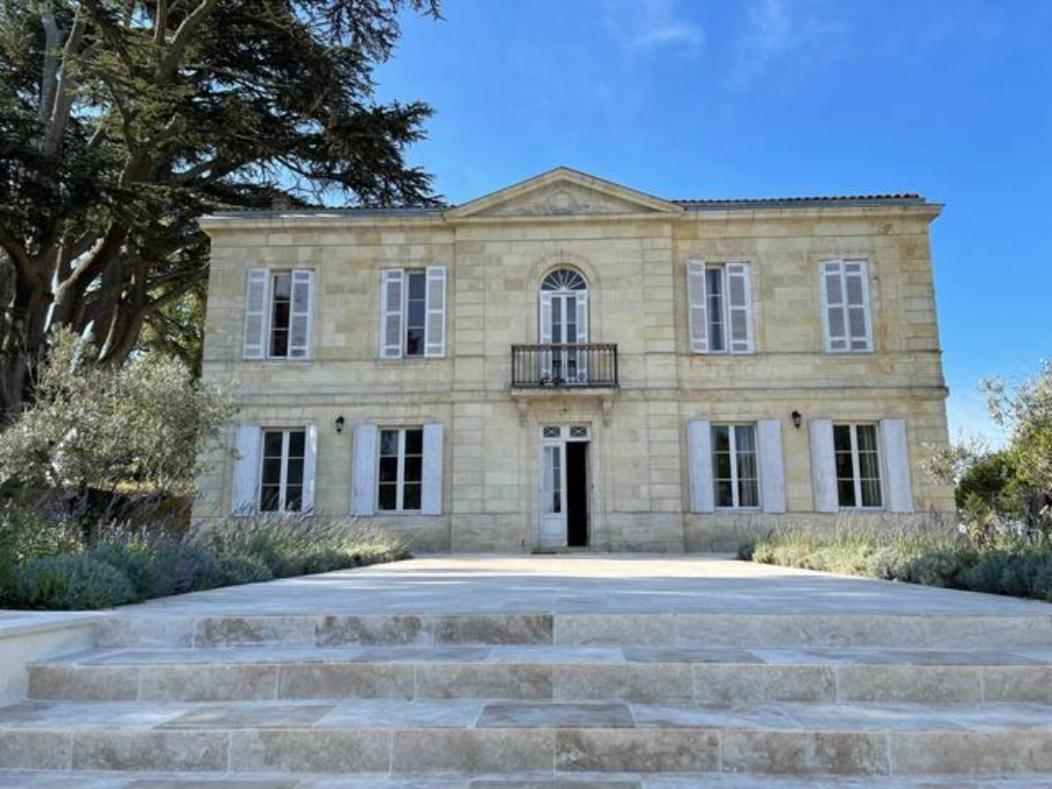 Chateau Erigoye Beychac-et-Caillau Exterior photo