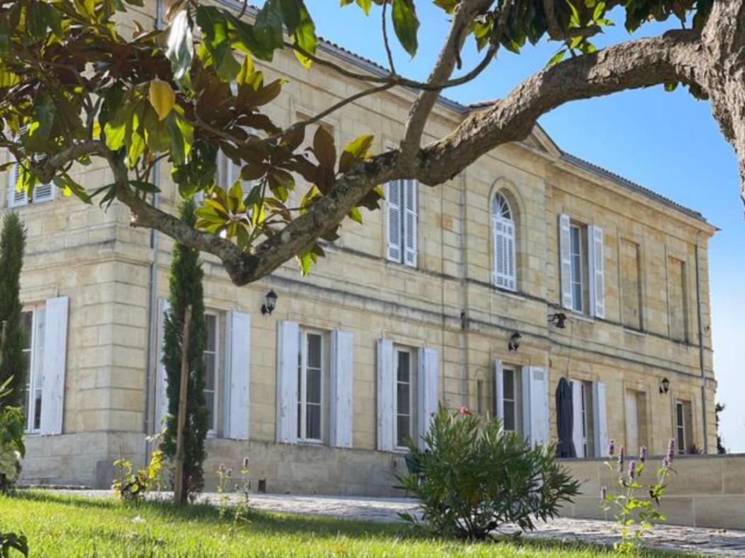 Chateau Erigoye Beychac-et-Caillau Exterior photo